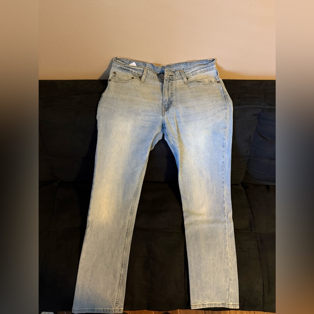 Levi's 511 Jeans in Light Blue Wash Size 33